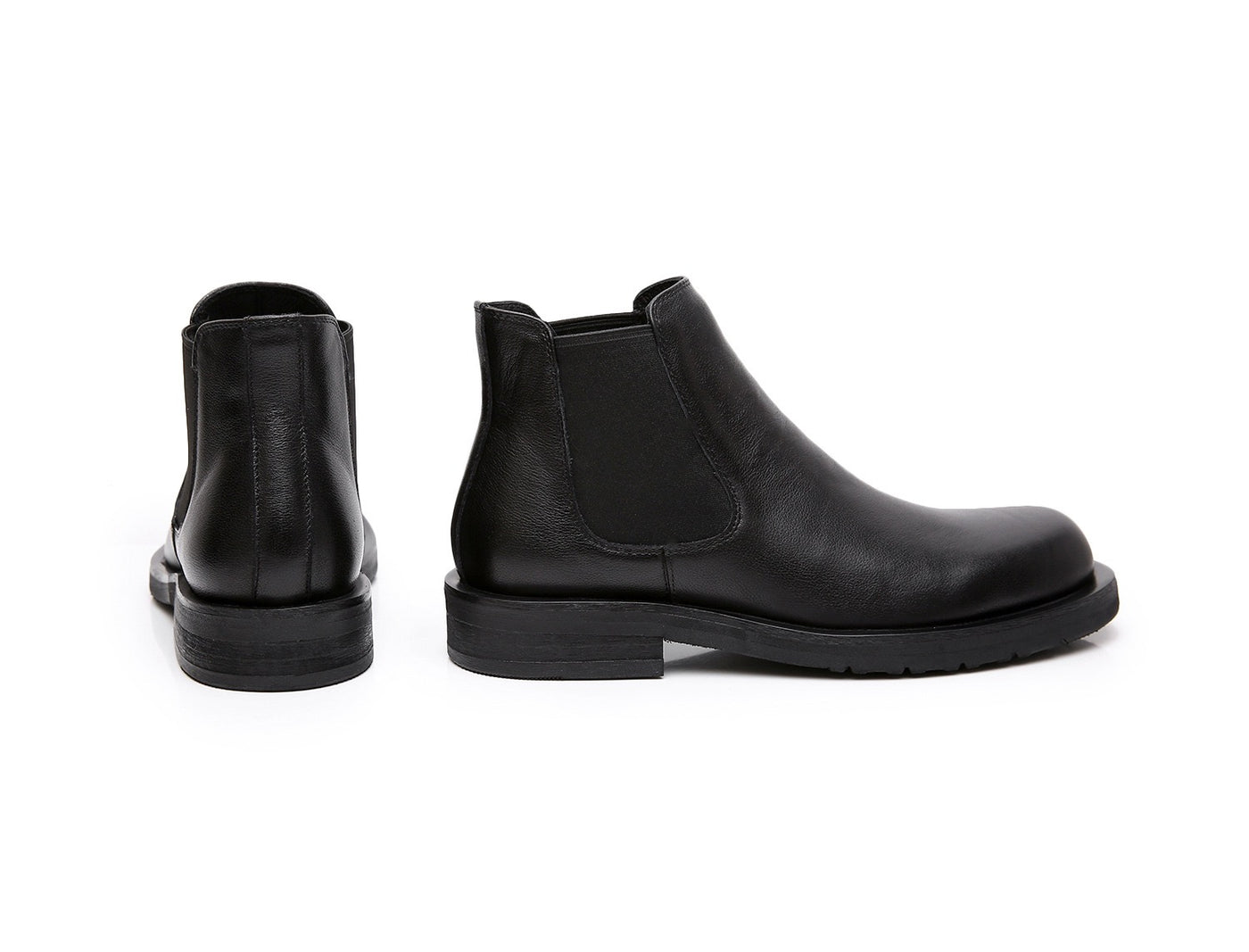 Round toe ankle boots