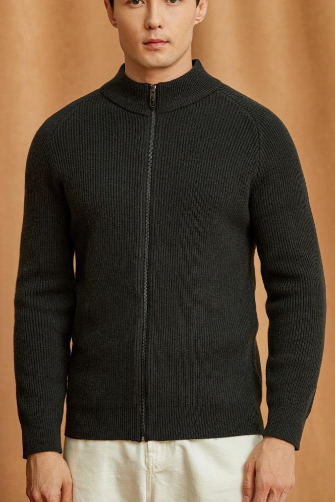 Half-zip without collar