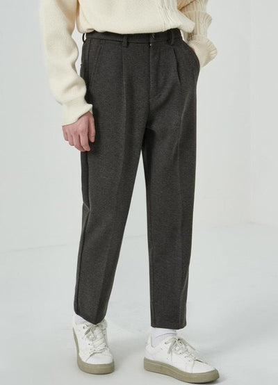 Wool buttoned pants