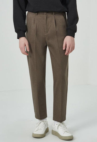 Wool buttoned pants