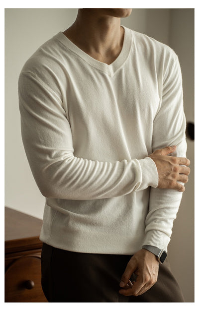 Slim V-neck sweater