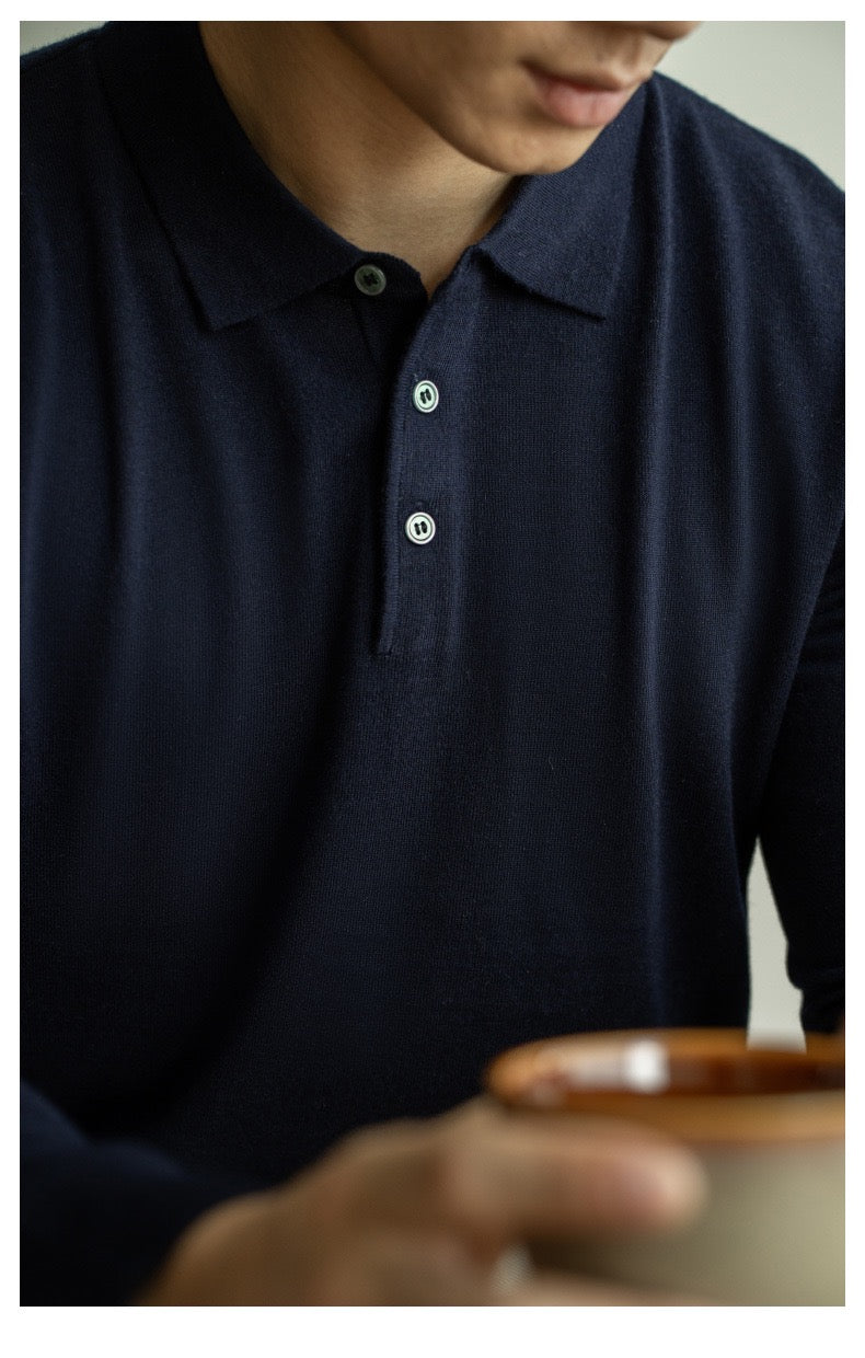 Long-sleeved buttoned wool polo shirt