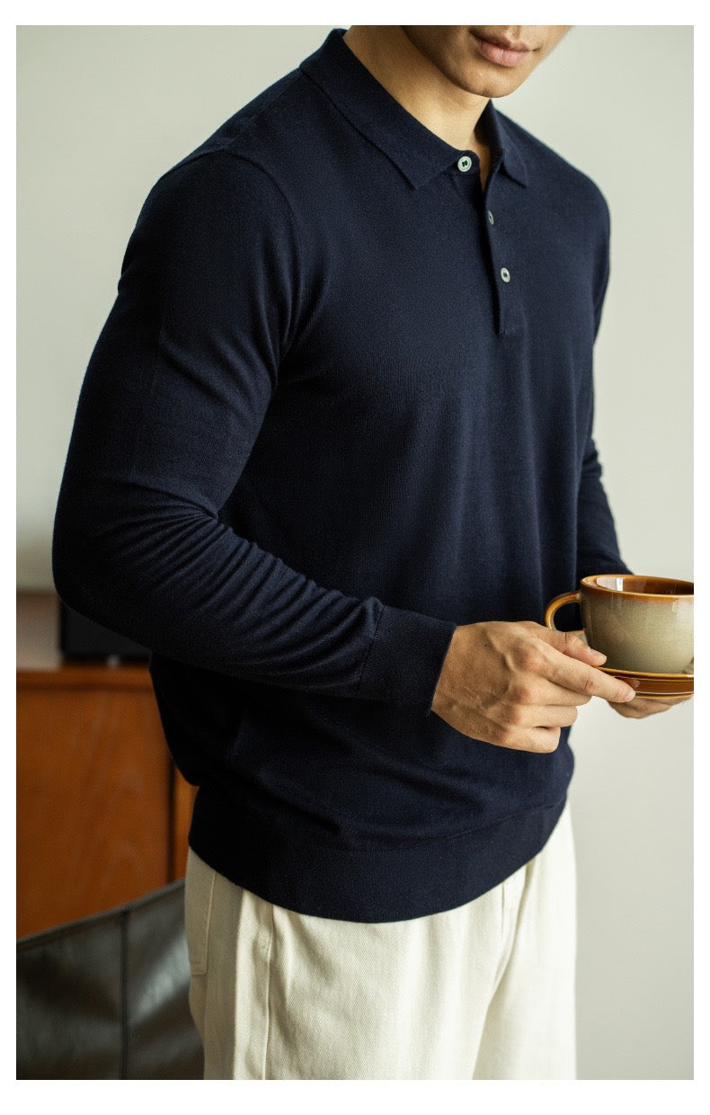 Long-sleeved buttoned wool polo shirt