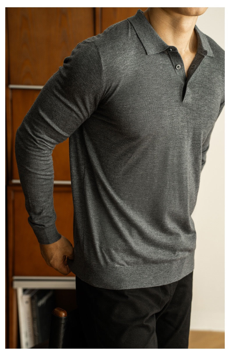 Long-sleeved buttoned wool polo shirt